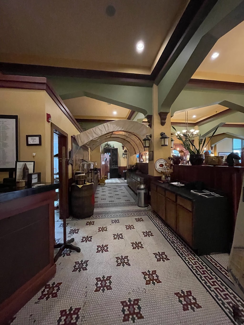 Taste of The Plains | restaurant | 1600 Central Ave, Cheyenne, WY 82001, USA | 3078233663 OR +1 307-823-3663