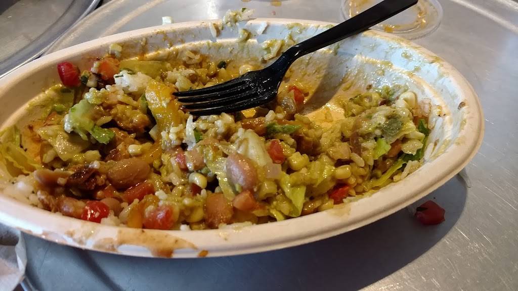 Chipotle Mexican Grill | restaurant | 444 Rte 211 E, Ste 2, Middletown, NY 10940, USA | 8453444149 OR +1 845-344-4149