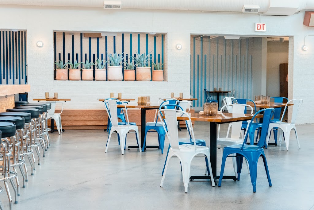 Big Star West Town | restaurant | 551 N Ogden Ave, Chicago, IL 60642, USA | 3125215169 OR +1 312-521-5169