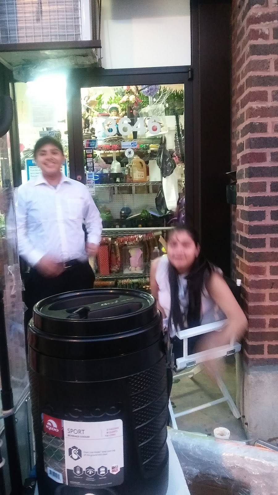 La Piramide | restaurant | 3645 W Lawrence Ave, Chicago, IL 60625, USA | 7734788522 OR +1 773-478-8522