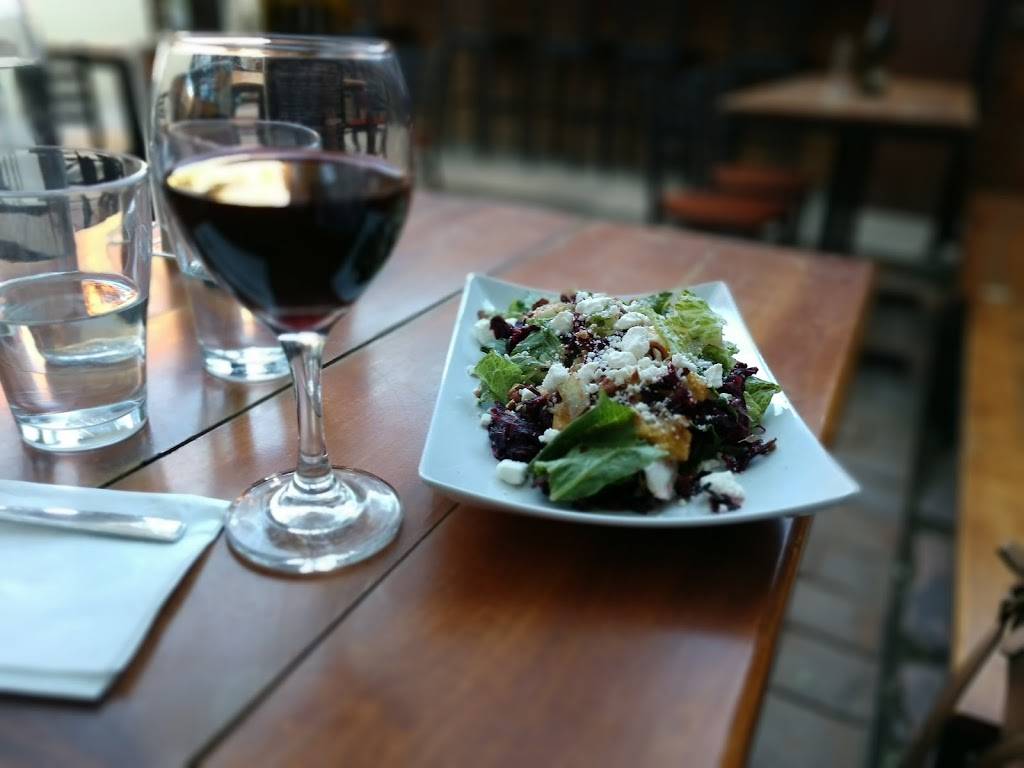 Vinoteca | restaurant | Av. Juárez 170, Pliego, 21400 Tecate, B.C., Mexico | 016655213715 OR +52 665 521 3715