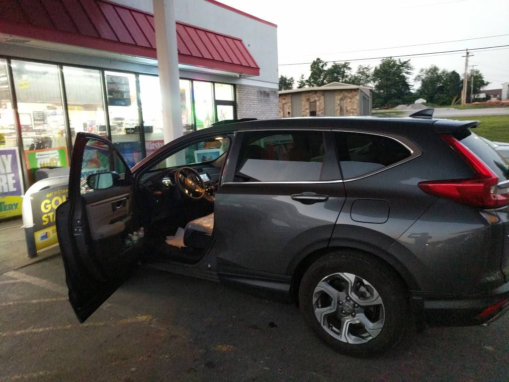 Godfathers Pizza | meal delivery | 5461 Peavine Rd, Crossville, TN 38571, USA | 9314562222 OR +1 931-456-2222