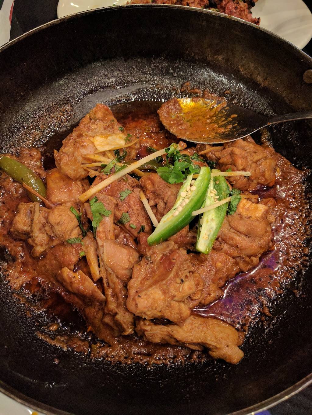 Bundoo Khan | restaurant | 2539 W Devon Ave, Chicago, IL 60659, USA | 8722419100 OR +1 872-241-9100