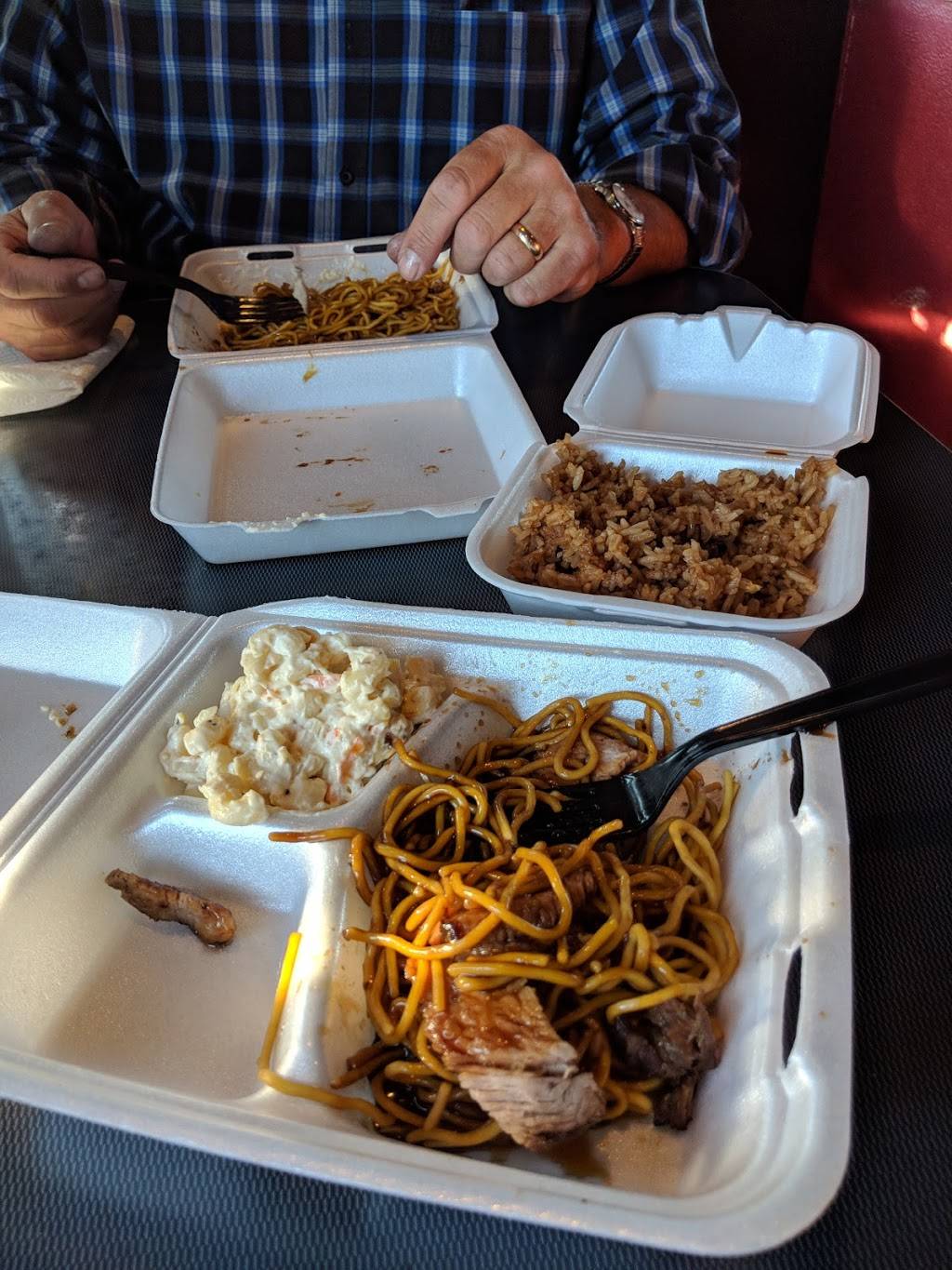 Kona Cafe | restaurant | 1712 Pacific Hwy W, Junction City, OR 97448, USA | 5412342316 OR +1 541-234-2316