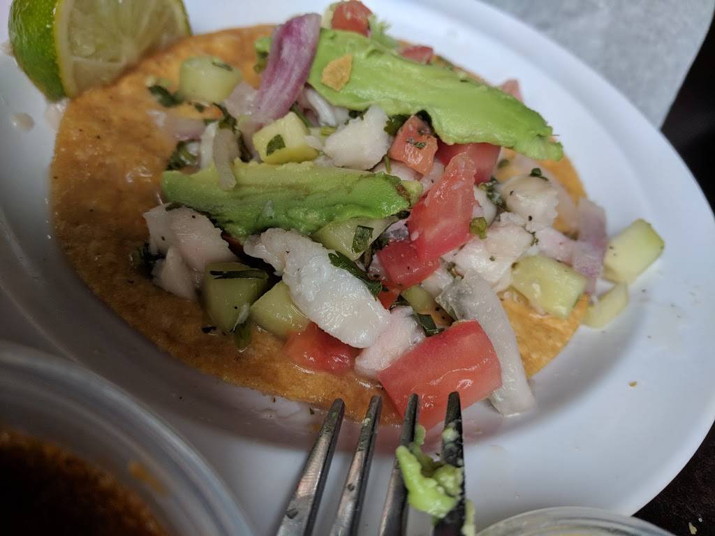 Señor Fish | restaurant | 3224, 1701 Sunset Blvd, Los Angeles, CA 90026, USA | 2134830161 OR +1 213-483-0161