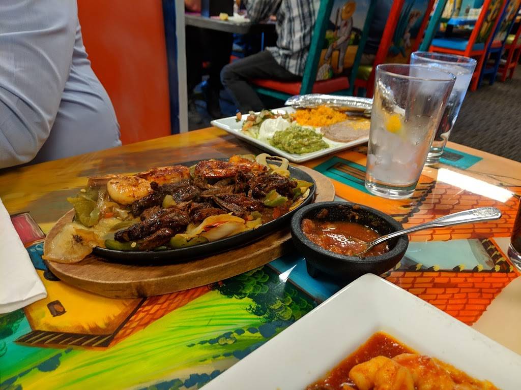 Anayas Fresh Mexican Restaurant | restaurant | 2876 N Pinal Ave, Casa Grande, AZ 85122, USA | 5207886979 OR +1 520-788-6979