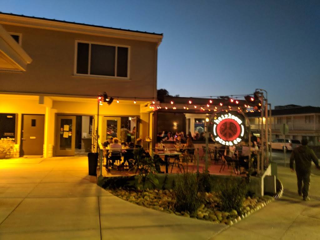 heirloom pizza co. | meal delivery | 700 Cass St #102, Monterey, CA 93940, USA | 8317174363 OR +1 831-717-4363