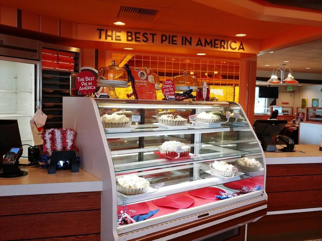 Village Inn | bakery | 7051 Tower Rd, Denver, CO 80249, USA | 3035741915 OR +1 303-574-1915