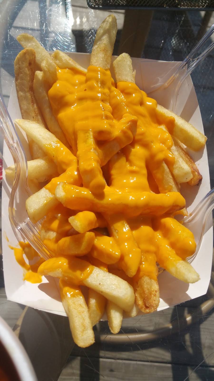 Ole Hitchin Post | restaurant | 109 Center St, Larwill, IN 46764, USA | 2602481270 OR +1 260-248-1270