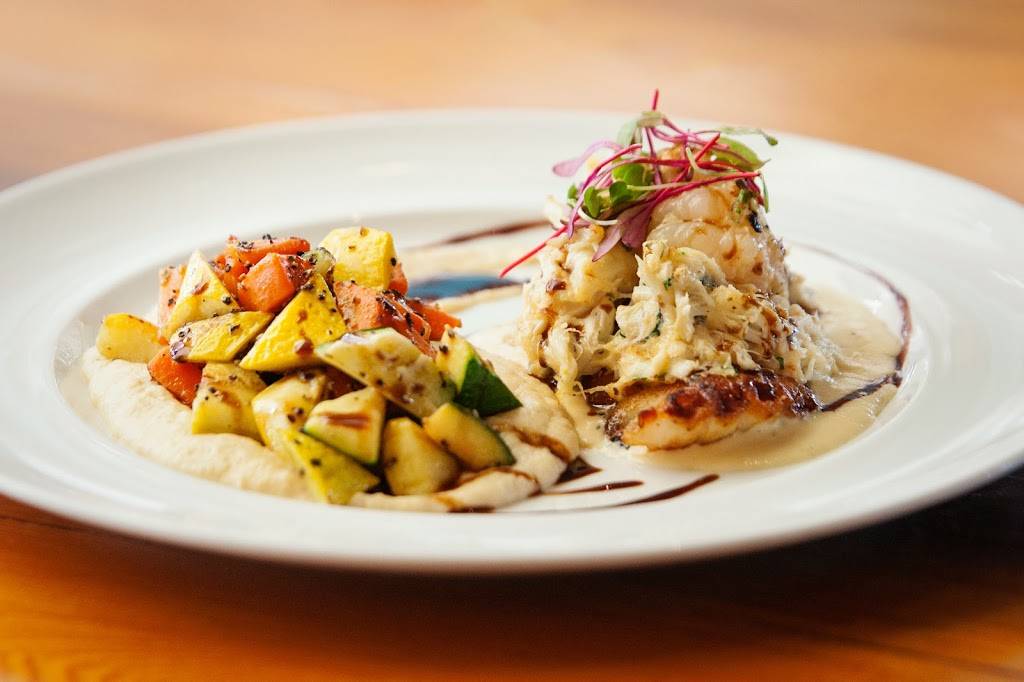 Wicked Tuna @ 2nd Avenue Pier | restaurant | 110 N Ocean Blvd, Myrtle Beach, SC 29577, USA | 8437122430 OR +1 843-712-2430