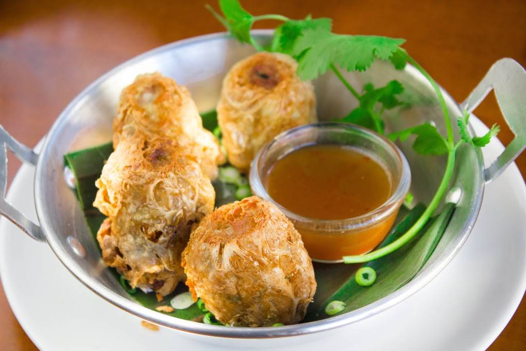 TONG-D South Kingstown | restaurant | 50 S County Commons Way, South Kingstown, RI 02879, USA | 4017834445 OR +1 401-783-4445