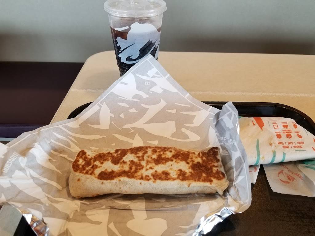 Taco Bell | meal takeaway | 1953 E Colorado Blvd, Pasadena, CA 91107, USA | 6264321870 OR +1 626-432-1870