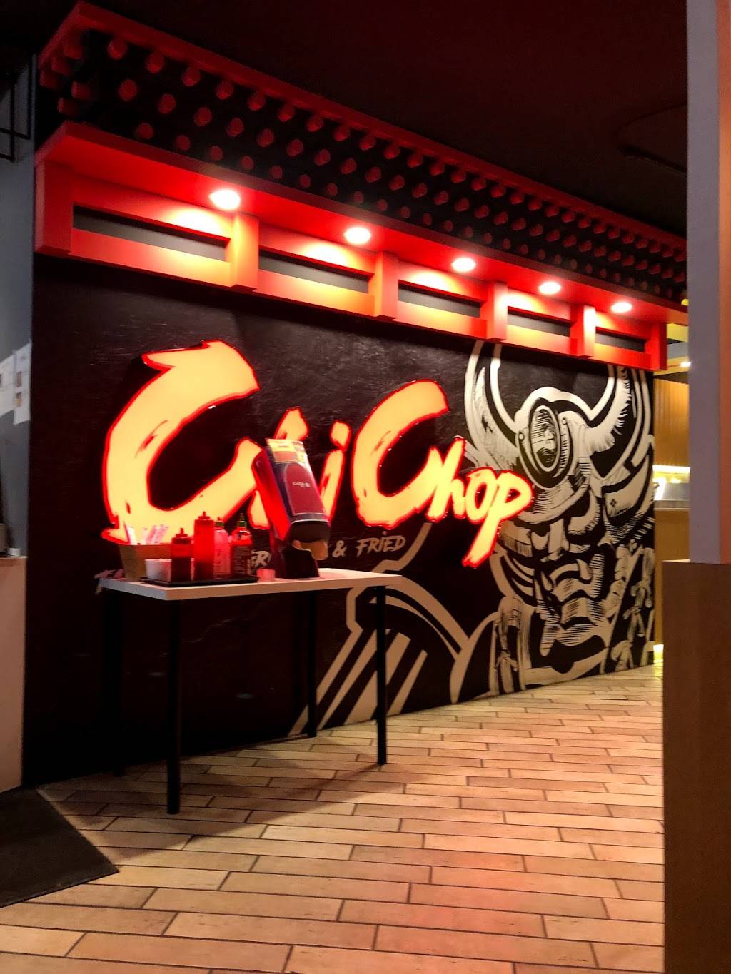 Chichop | restaurant | 2352 Yonge St, Toronto, ON M4P 2E6, Canada | 4163226860 OR +1 416-322-6860