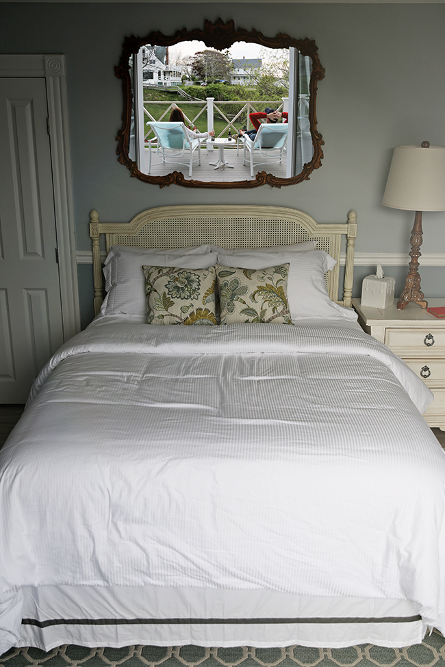 Hotel Manisses | restaurant | 251 Spring St, New Shoreham, RI 02807, USA | 4014669898 OR +1 401-466-9898