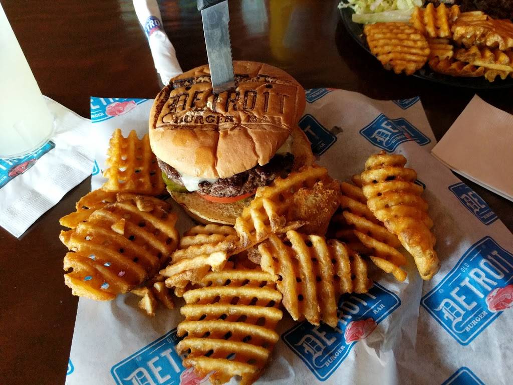 Old Detroit Burger Bar | restaurant | 348 W Nepessing St, Lapeer, MI 48446, USA | 8106608600 OR +1 810-660-8600