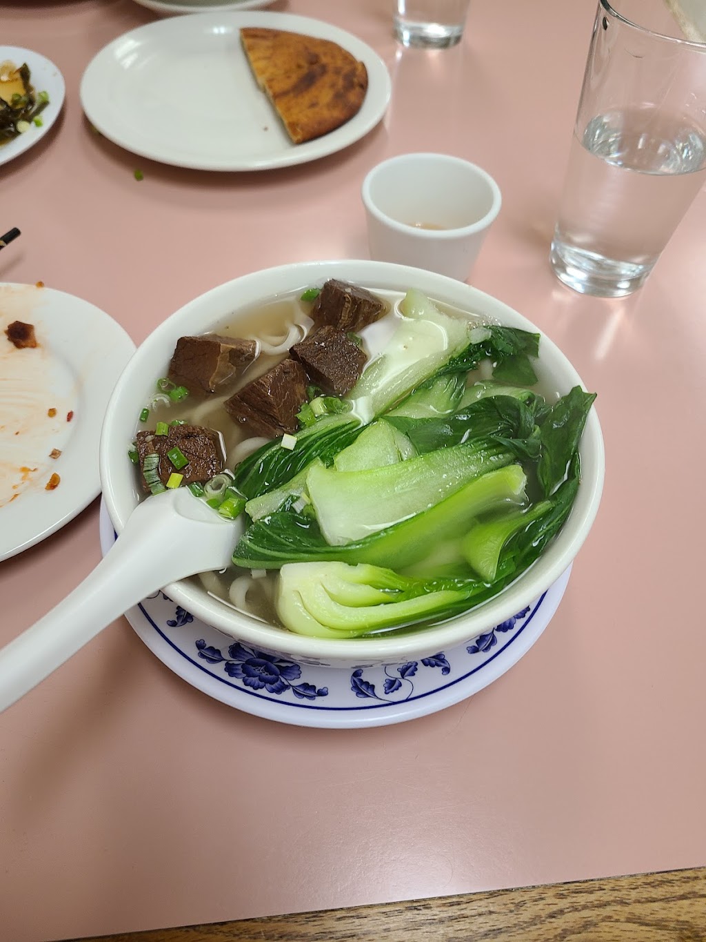 Szechuan Noodle Bowl | restaurant | 420 8th Ave S, Seattle, WA 98104, USA | 2066234198 OR +1 206-623-4198