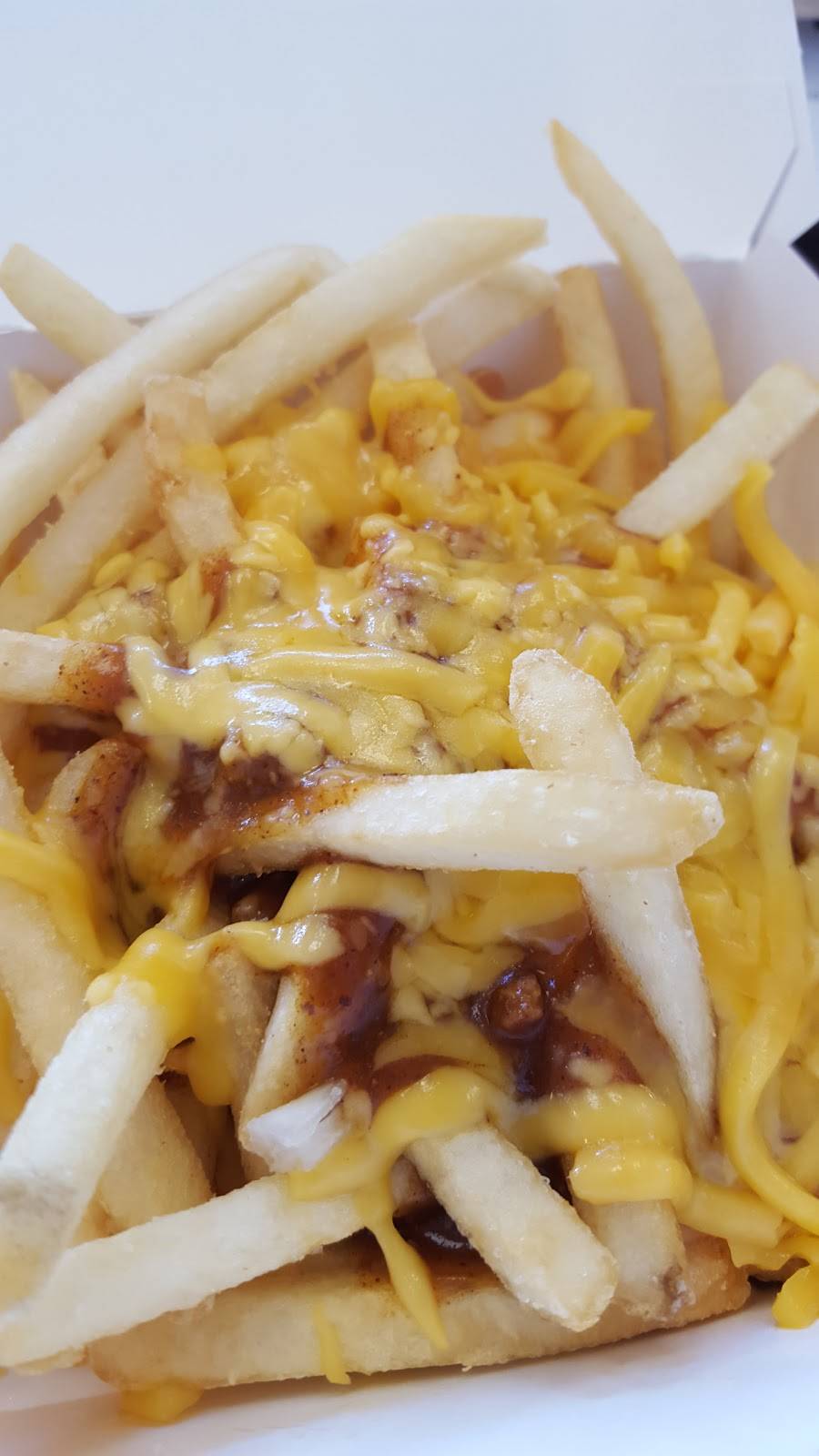 Wienerschnitzel | restaurant | 25250 Madison Ave, Murrieta, CA 92562, USA | 9514619697 OR +1 951-461-9697