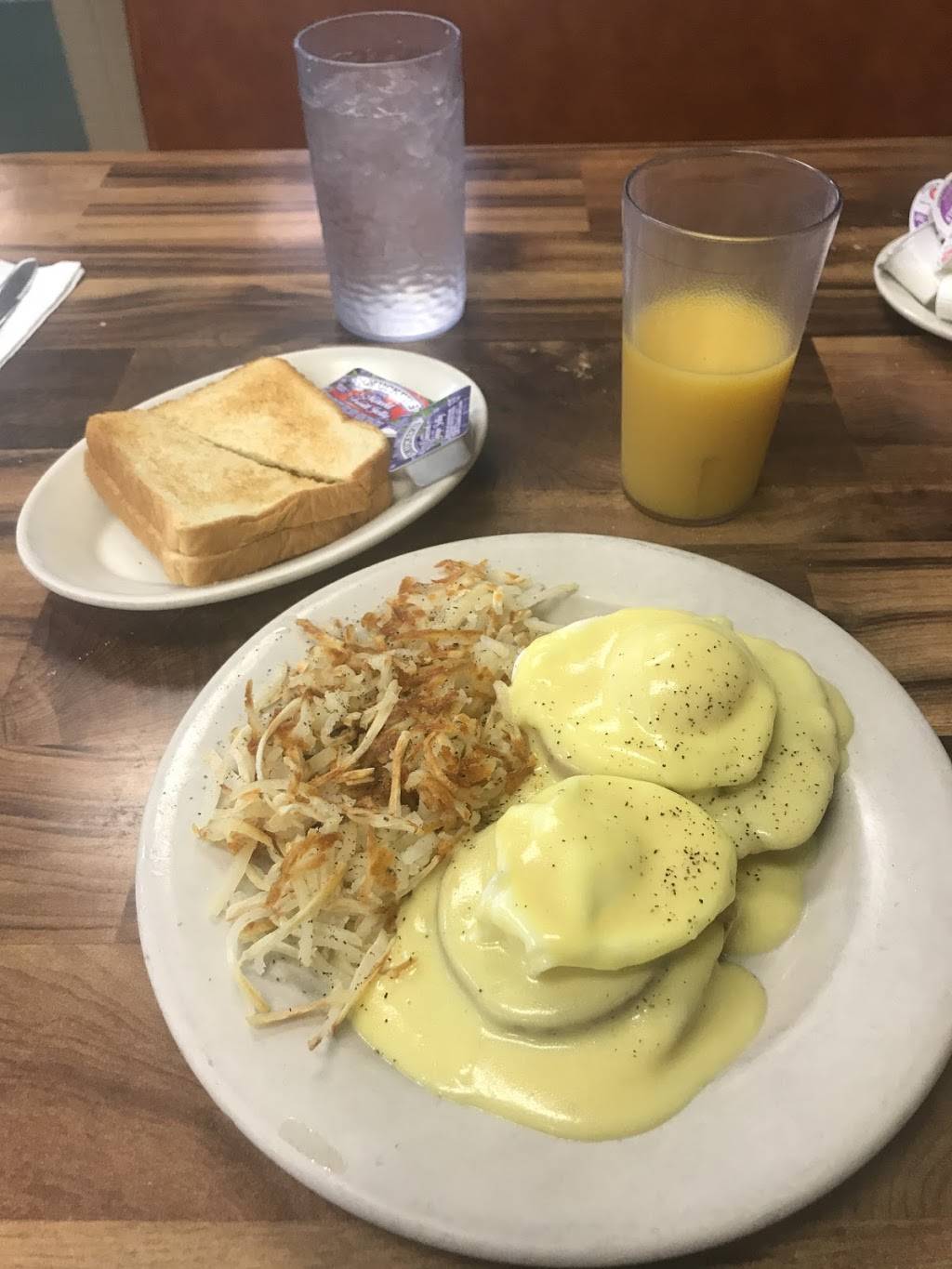 Joes Coffee Shop | restaurant | 425 W Irving Blvd, Irving, TX 75060, USA | 9722537335 OR +1 972-253-7335