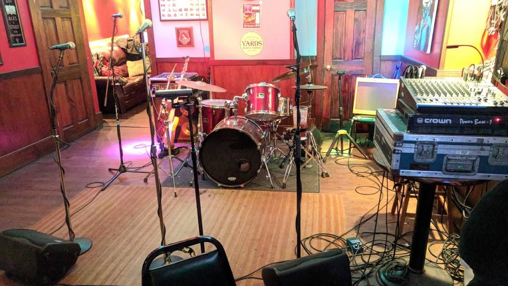 Dawson Street Pub | restaurant | 100 Dawson St, Philadelphia, PA 19127, USA | 2154825677 OR +1 215-482-5677