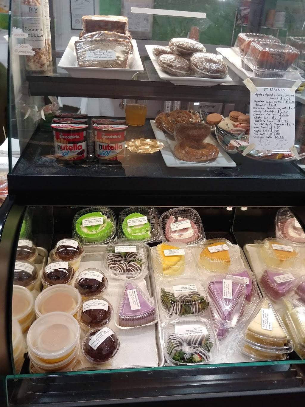 5T Ice | restaurant | 24555 Dulles Landing Dr, Dulles, VA 20166, USA | 7035428336 OR +1 703-542-8336