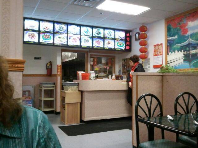 General Tsos Chinese Food | restaurant | 30 Glaciers Edge Square, Cross Plains, WI 53528, USA | 6087981888 OR +1 608-798-1888