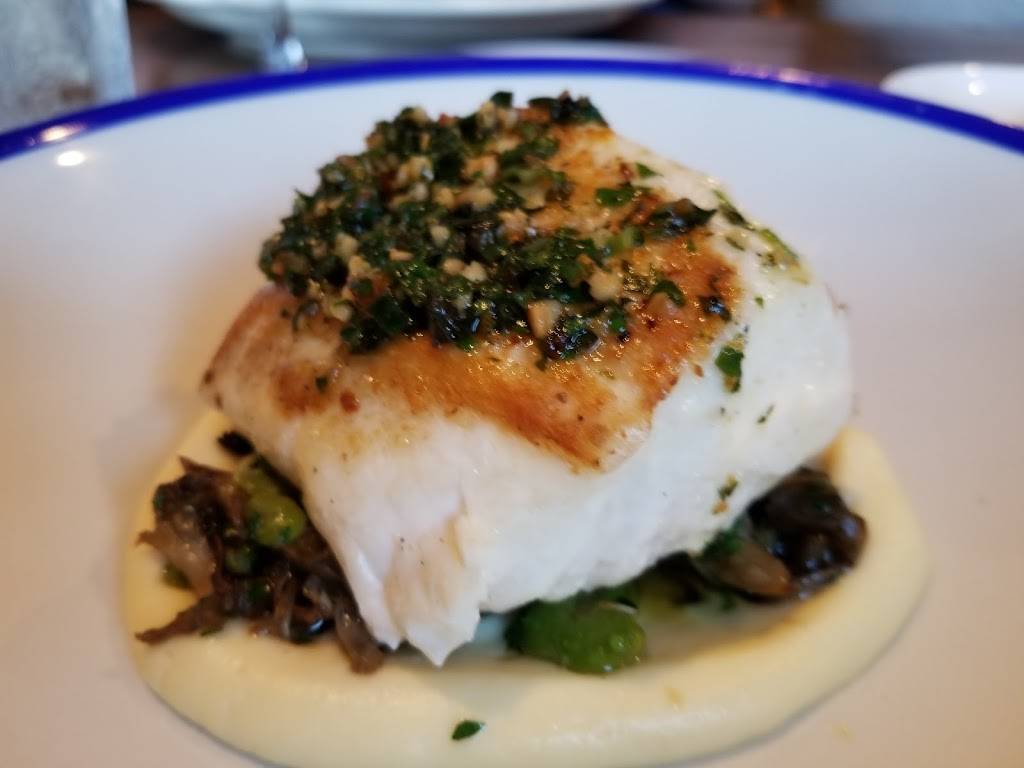 Tonno Restaurant | restaurant | 2 Main St, Gloucester, MA 01930, USA | 9788794795 OR +1 978-879-4795