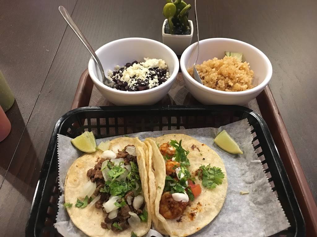 Marios Cart | restaurant | 1120 Northbrook Ct, Northbrook, IL 60062, USA | 8478994790 OR +1 847-899-4790