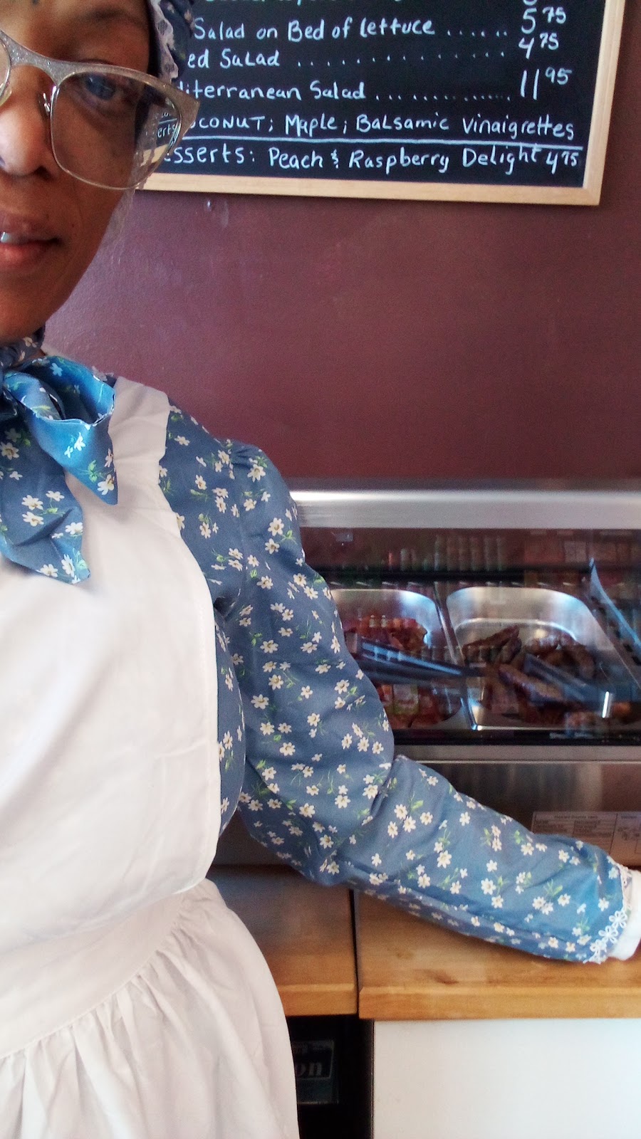 Cafe 125 & Cooks Country Grocery Store - Topplez Corporation | cafe | 4456 Powell Rd, Huber Heights, OH 45424, USA | 9379994282 OR +1 937-999-4282