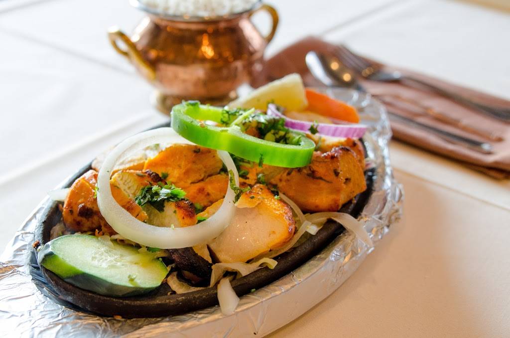 Nepal House Restaurant -Indian restaurant | meal delivery | 1301 S Michigan Ave, Chicago, IL 60605, USA | 3129220601 OR +1 312-922-0601