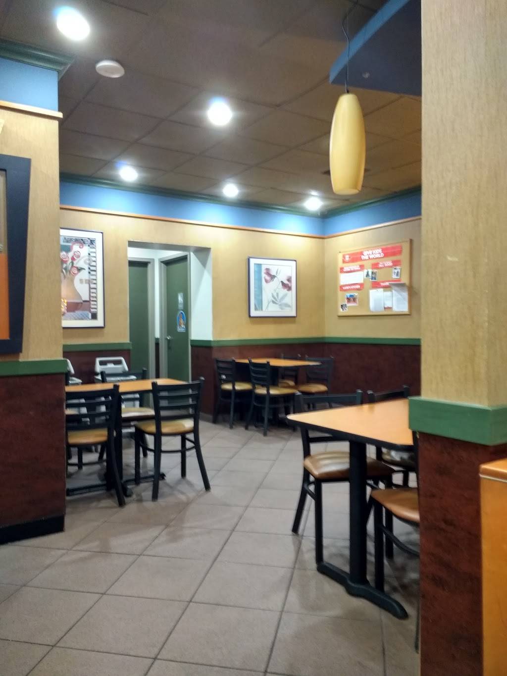 Boston Market | restaurant | 1387 Boston Rd, Springfield, MA 01119, USA | 4132713808 OR +1 413-271-3808