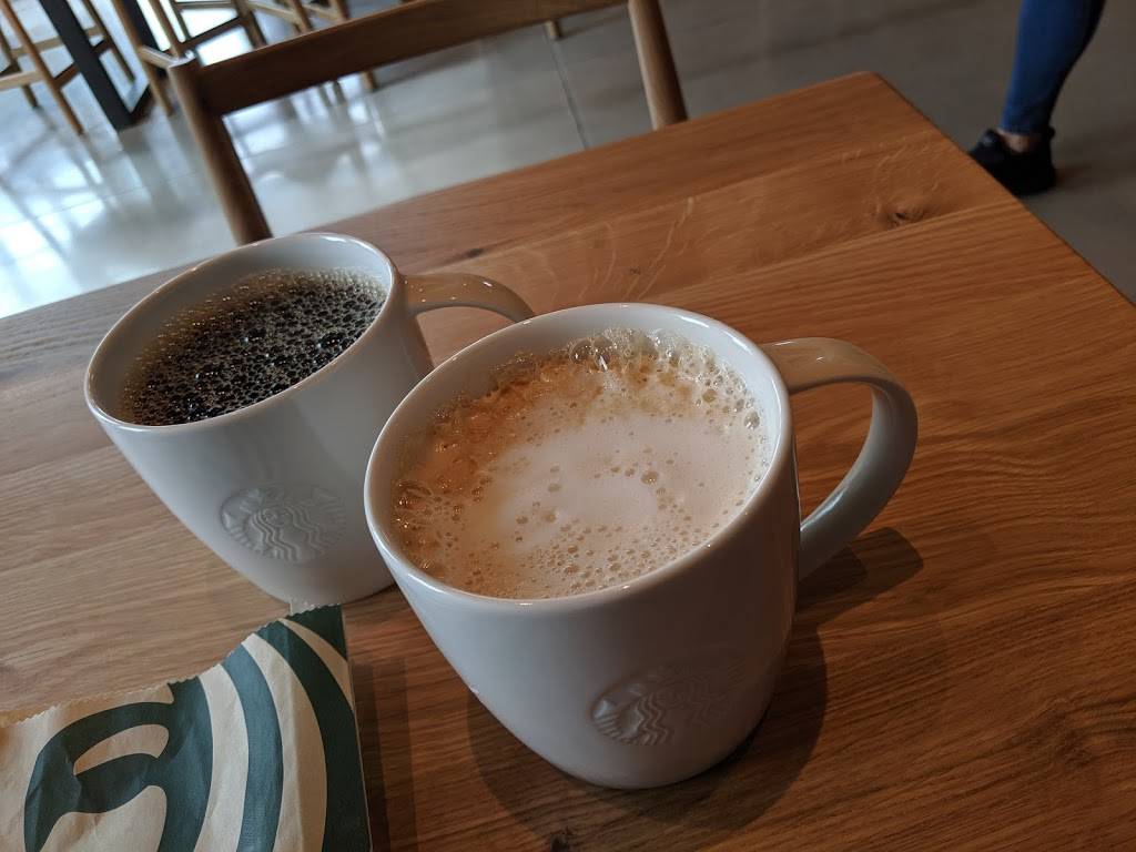 Starbucks | cafe | 11410 Via Varra Unit 100, Broomfield, CO 80020, USA | 3039138750 OR +1 303-913-8750