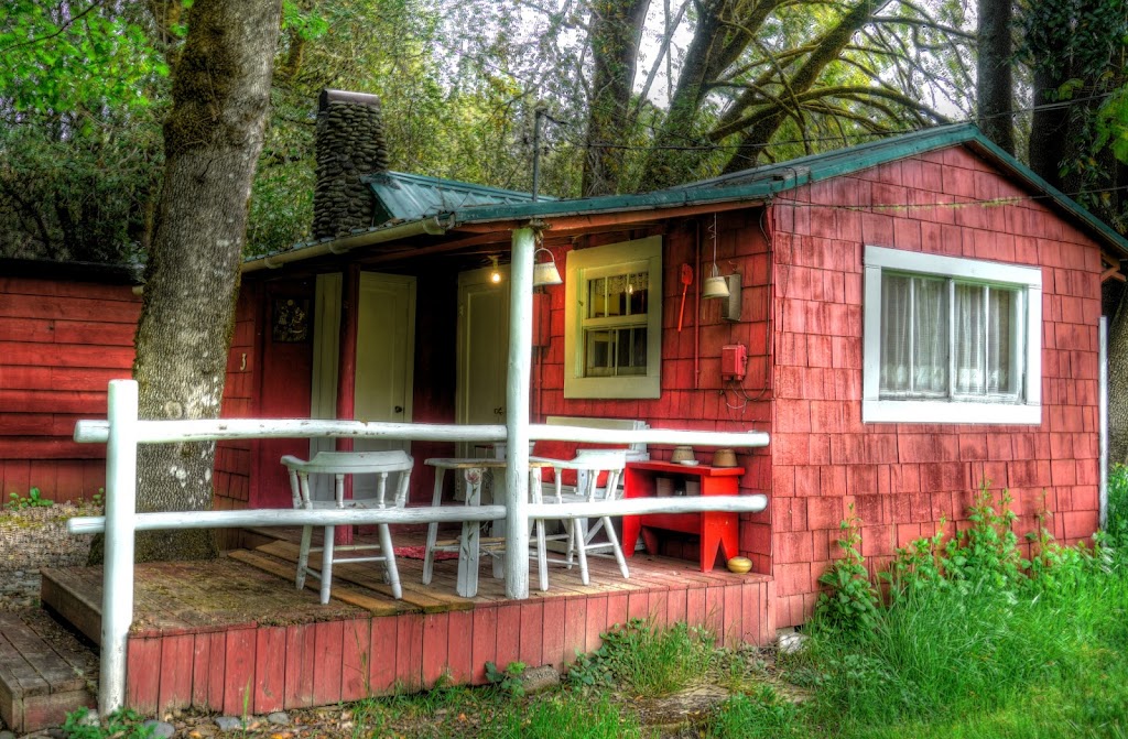 Lucas Lodge | restaurant | 3904 Cougar Ln, Agness, OR 97406, USA | 5412477443 OR +1 541-247-7443