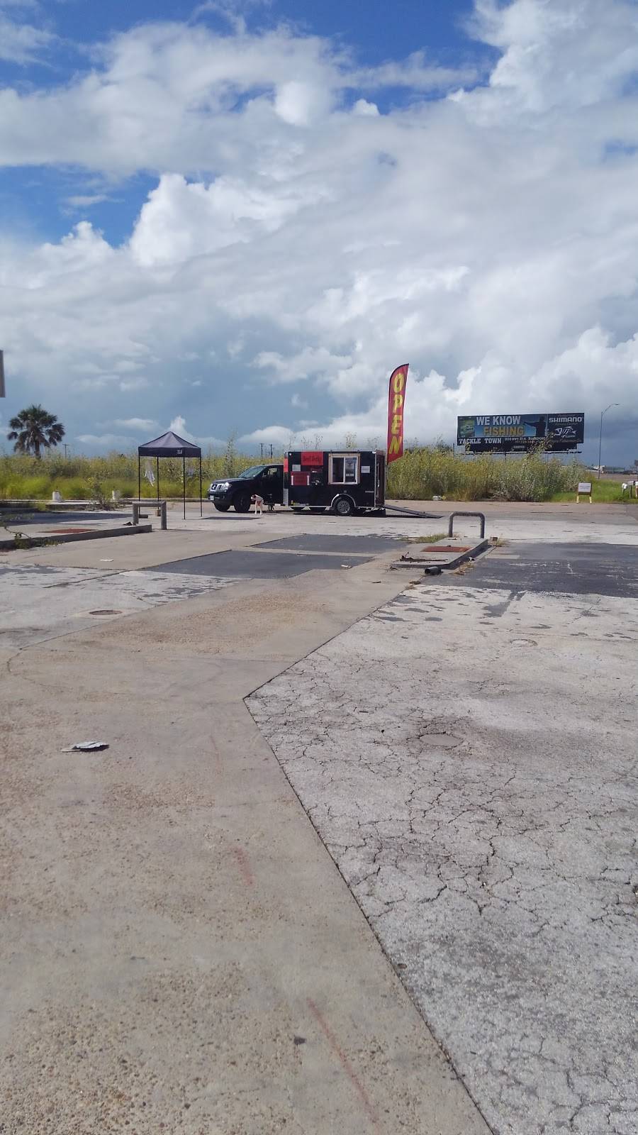 Rockport Jerky | restaurant | 325 N Doughty St, Rockport, TX 78382, USA | 3614631051 OR +1 361-463-1051