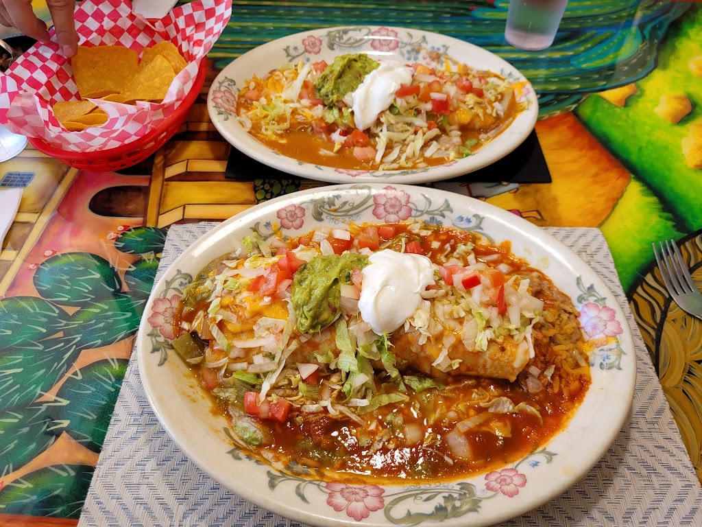 Mi Pueblo | restaurant | 7168 Main St, Bonners Ferry, ID 83805, USA | 2082674735 OR +1 208-267-4735