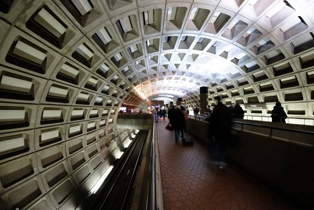 El Pollo Real | restaurant | 5058 Nicholson Ln, Rockville, MD 20852, USA | 3012300040 OR +1 301-230-0040