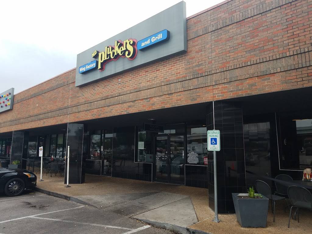 Pluckers Wing Bar | restaurant | 9070 Research Blvd Ste 201C, Austin, TX 78758, USA | 5125339464 OR +1 512-533-9464