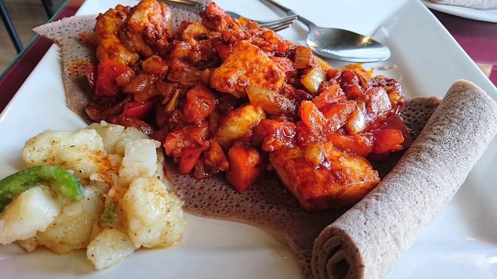Awaze Ethiopian Cuisine | restaurant | 904 NE Maynard Rd, Cary, NC 27513, USA | 9193772599 OR +1 919-377-2599