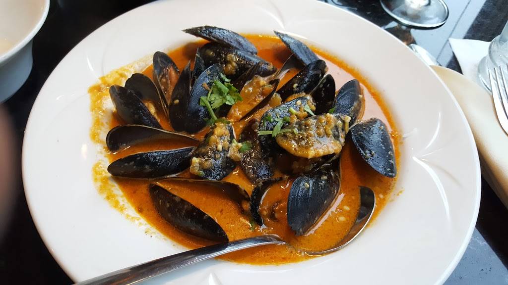 Bombay Bistro | restaurant | 98 W Montgomery Ave, Rockville, MD 20850, USA | 3017628798 OR +1 301-762-8798