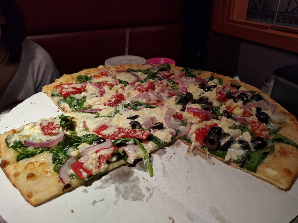 Pizza King | restaurant | 3825 Charlestown Rd, New Albany, IN 47150, USA | 8129454405 OR +1 812-945-4405