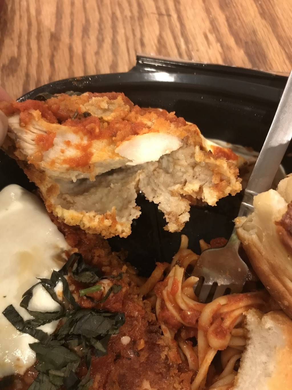 Hy-Vee Market Grille Altoona | restaurant | 108 8th St SW, Altoona, IA 50009, USA | 5159672804 OR +1 515-967-2804