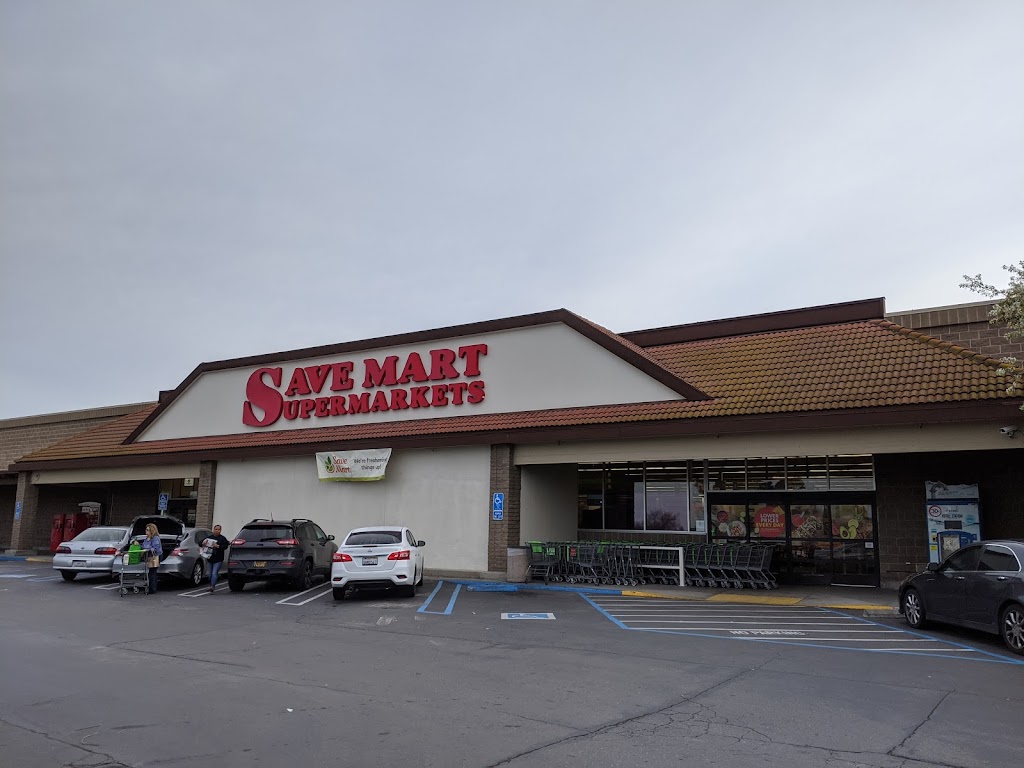 Save Mart | meal delivery | 1172 N Main St, Manteca, CA 95336, USA | 2092392267 OR +1 209-239-2267