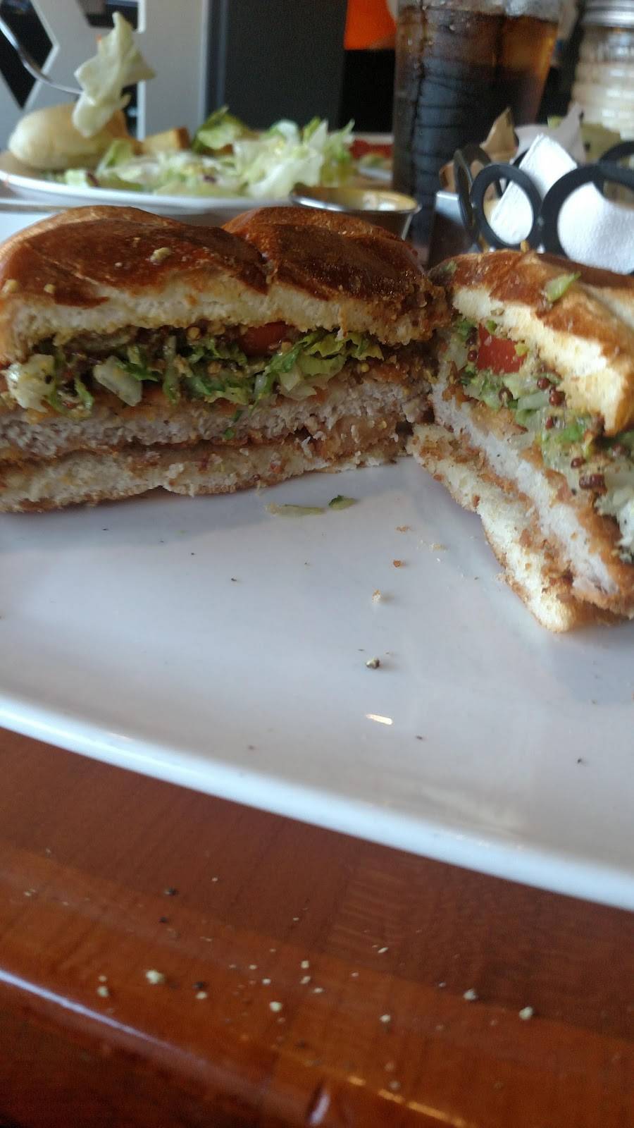 Michelangelos Italian Bistro | restaurant | Carey Dr, Noblesville, IN 46060, USA | 3177736066 OR +1 317-773-6066