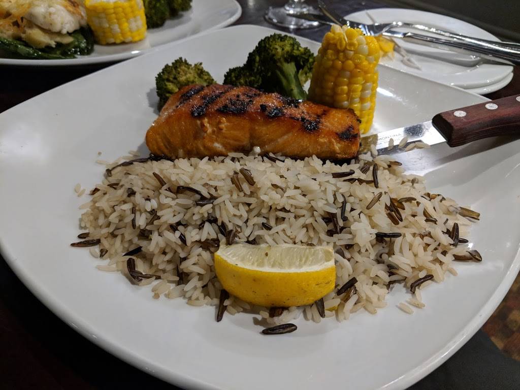 Beacon Harbourside Restaurant | restaurant | 2793 Beacon Blvd, Jordan Station, ON L0R 1S0, Canada | 9055623133 OR +1 905-562-3133