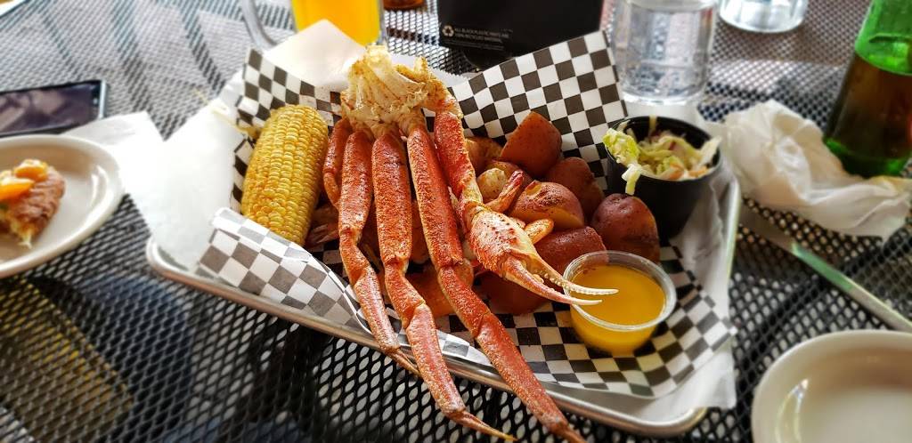 River House Seafood | restaurant | 125 W River St, Savannah, GA 31401, USA | 9122341900 OR +1 912-234-1900