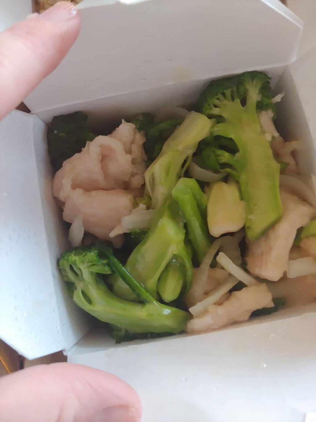 Wei Asian Cafe | restaurant | 9450 E Golf Links Rd # 102, Tucson, AZ 85730, USA | 5207221119 OR +1 520-722-1119