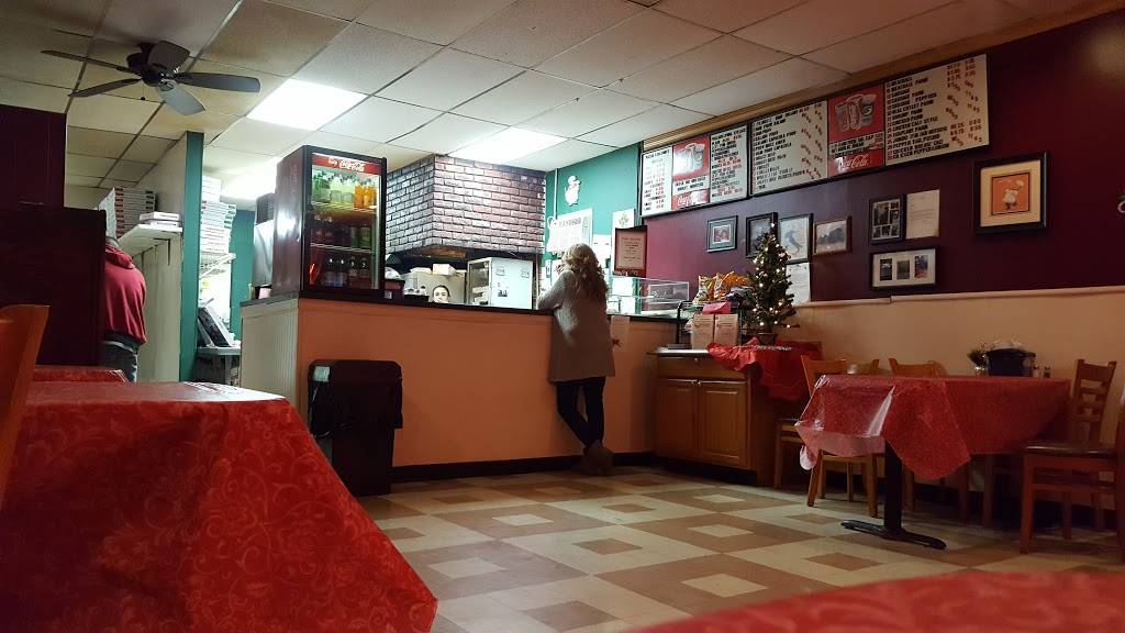 Steverinos Pizza | restaurant | 1889 Hooper Ave, Toms River, NJ 08753, USA | 7322554320 OR +1 732-255-4320