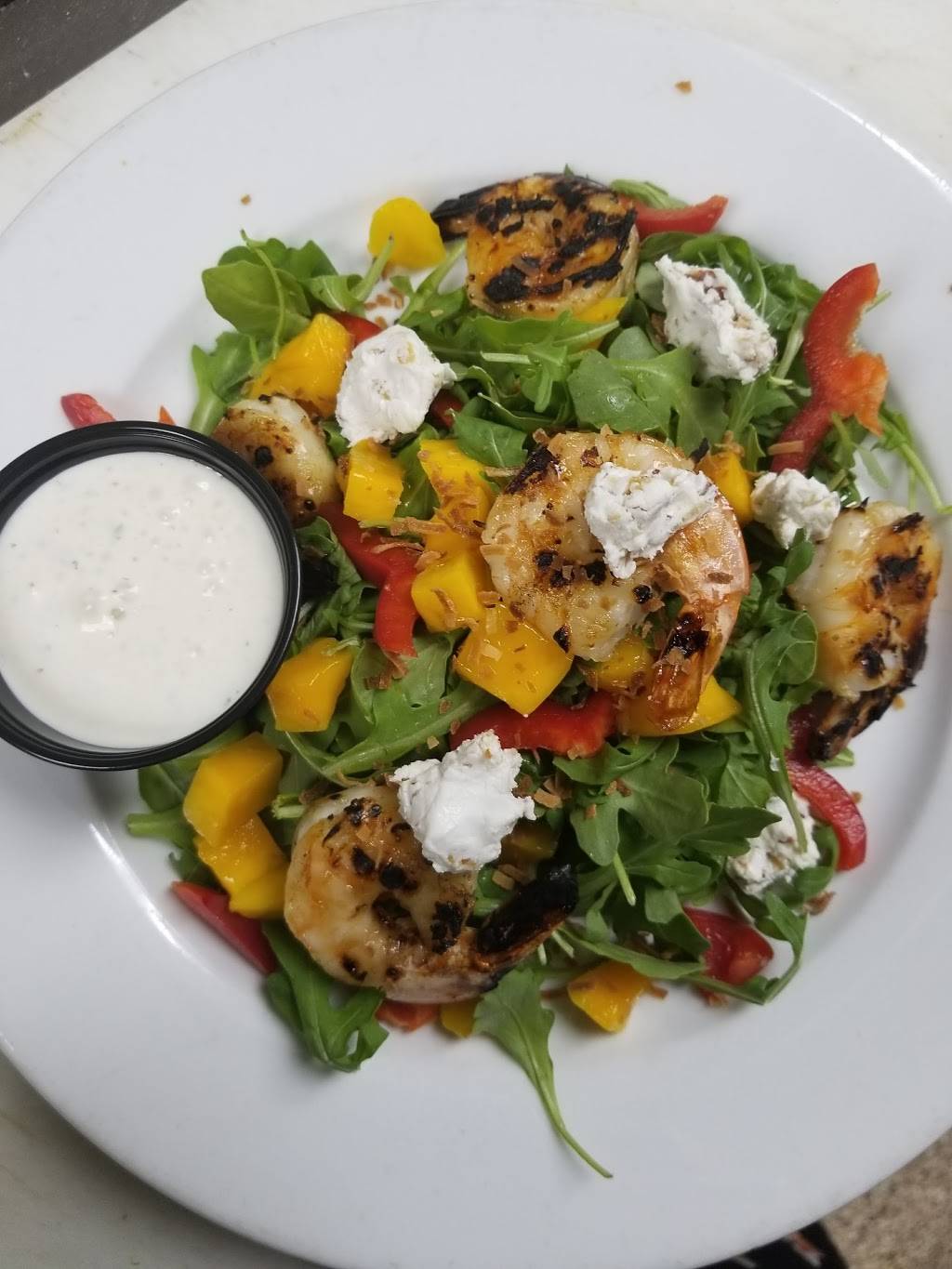 Changing Times | restaurant | 29 E Main St, Bay Shore, NY 11706, USA | 6316477871 OR +1 631-647-7871