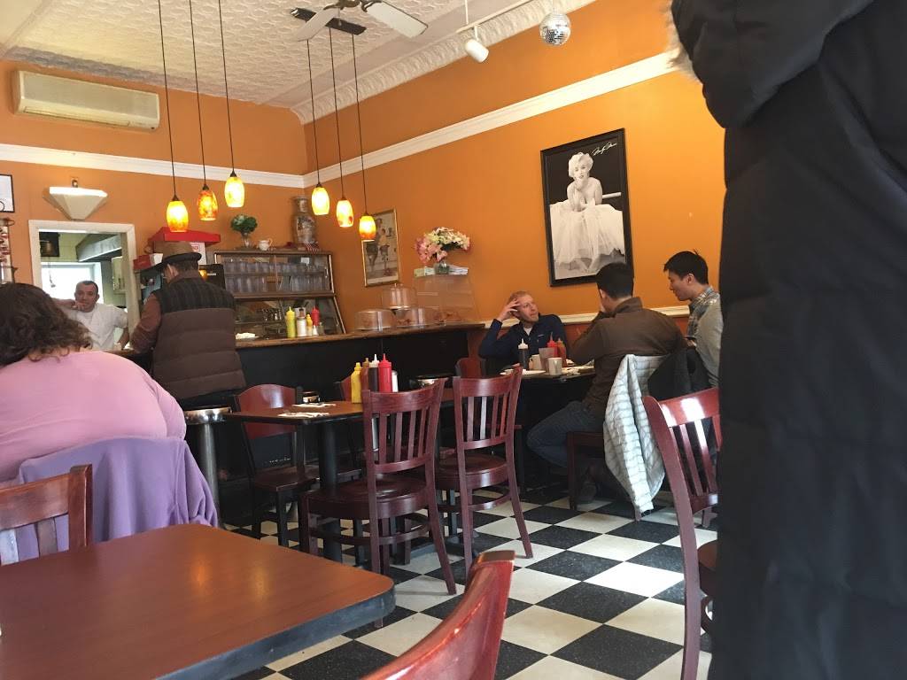 Classic Cafe | cafe | 1313 Massachusetts Ave, Arlington, MA 02476, USA | 7816467871 OR +1 781-646-7871