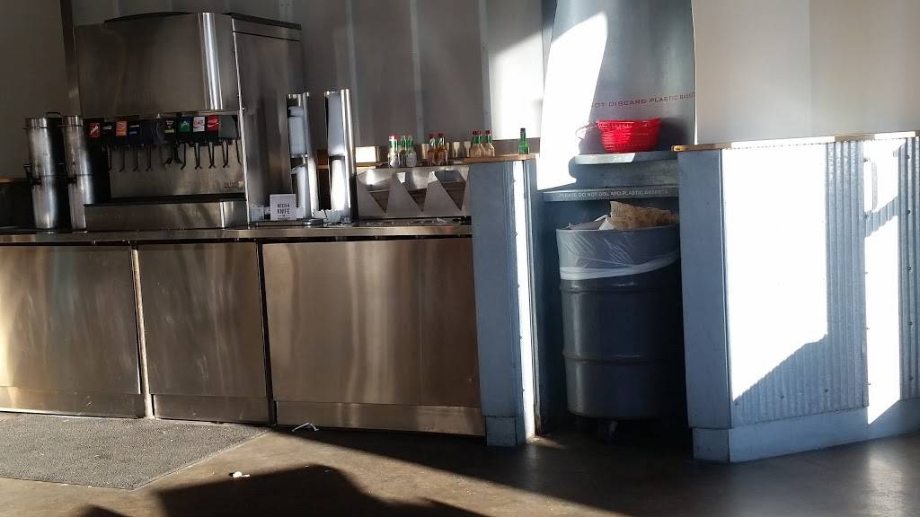 Chipotle Mexican Grill | restaurant | 3000 W 7th St Ste 110, Fort Worth, TX 76107, USA | 8173488530 OR +1 817-348-8530