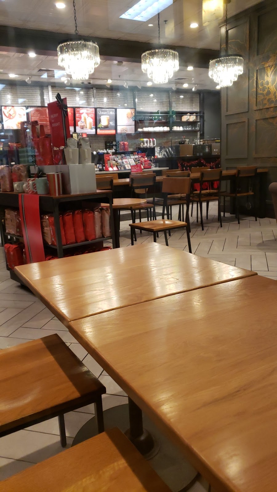 Starbucks | cafe | 1062 Grand Ave, St Paul, MN 55105, USA | 6512214465 OR +1 651-221-4465